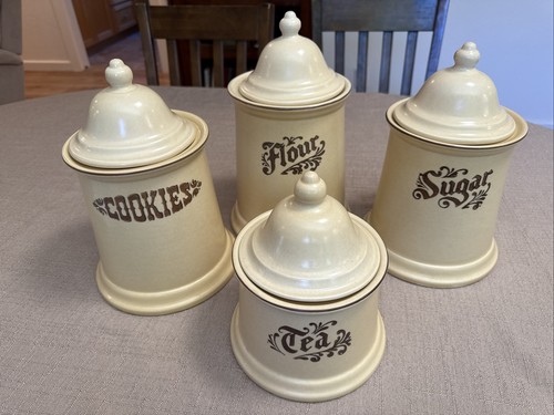 Vintage pfaltzgraff village - vintage,